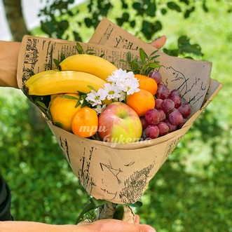 Букет из бананов и мандаринов Букет из бананов и мандаринов